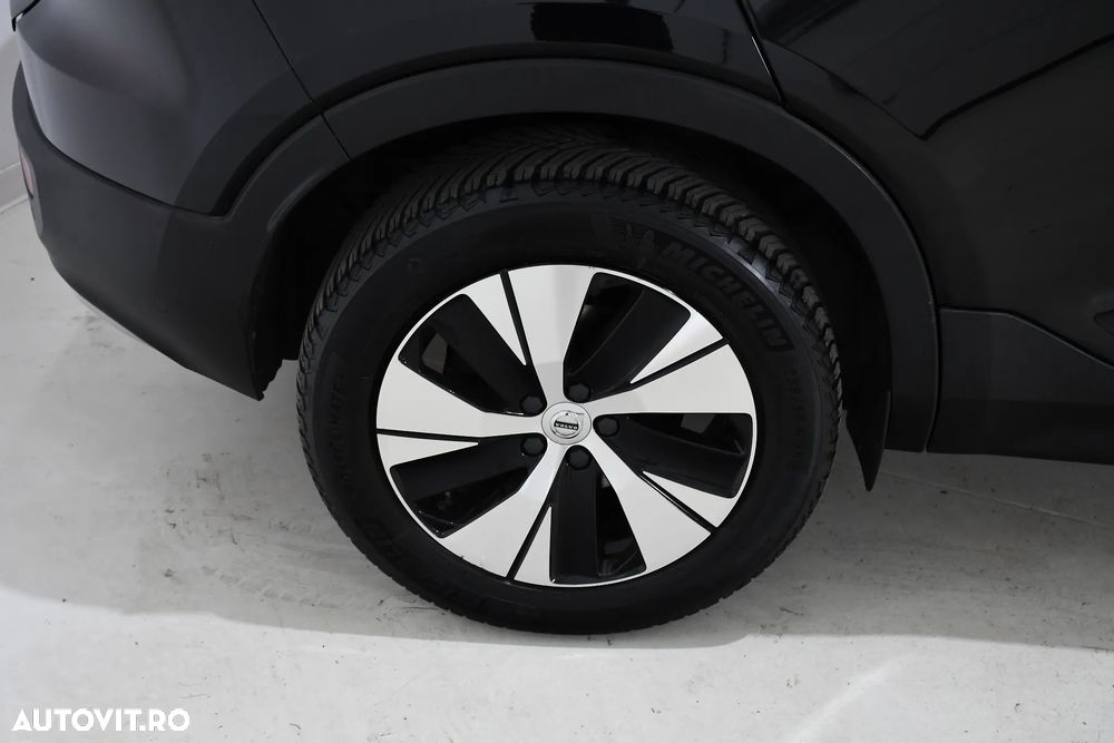 Volvo XC 40 - 32