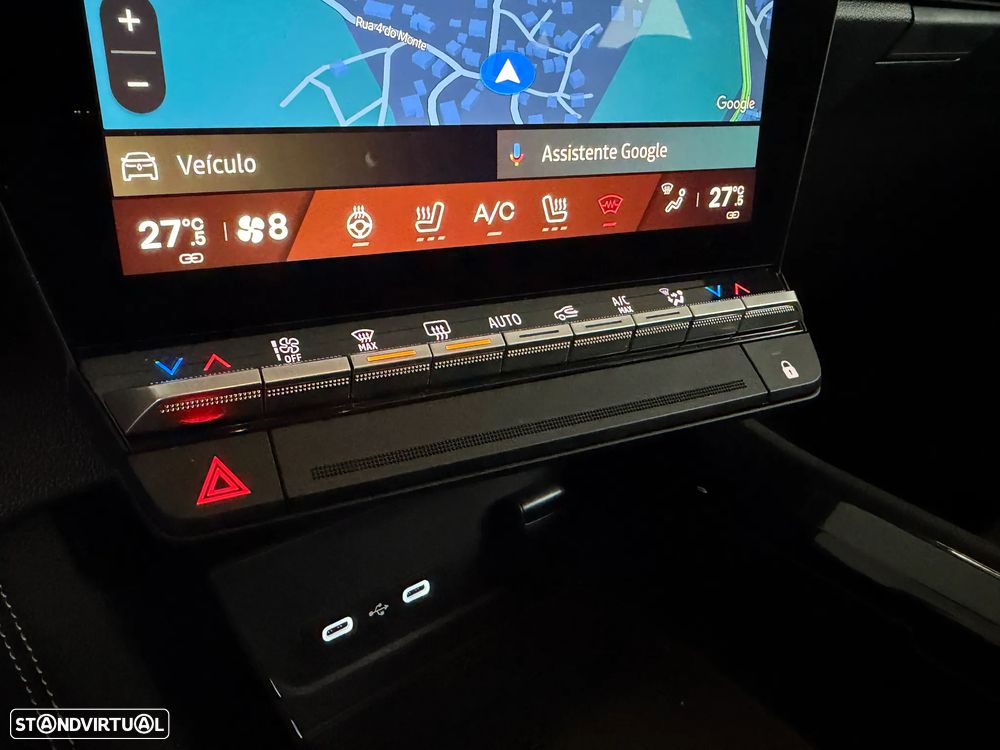 Renault Rafale 1.2 Full Hybrid E-Tech Techno - 32