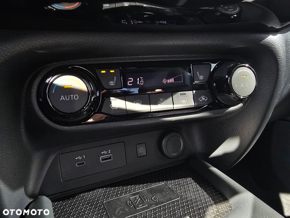 Nissan Juke 1.6 Hybrid Tekna AMT - 14