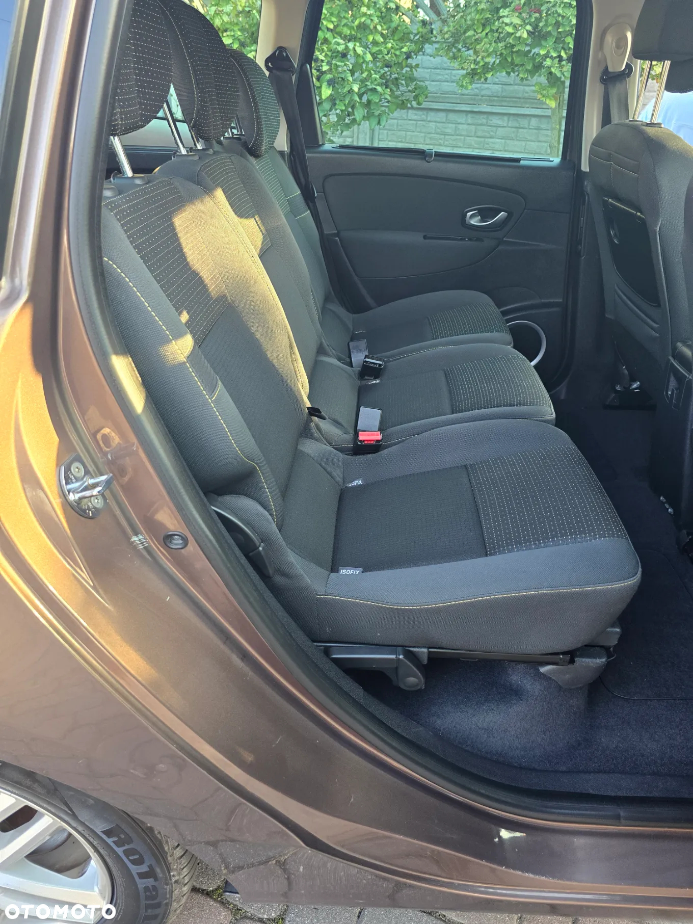 Renault Grand Scenic - 9