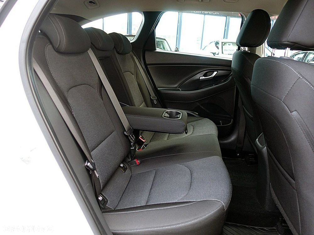 Hyundai i30 - 13