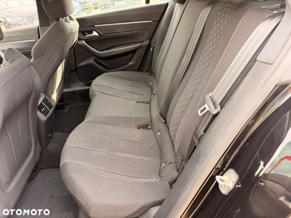Peugeot 508 BlueHDi 130 EAT8 Active - 23