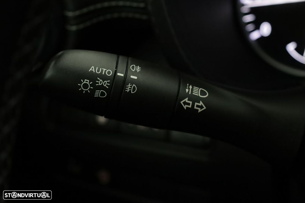 Nissan Juke 1.0 DIG-T Tekna - 17