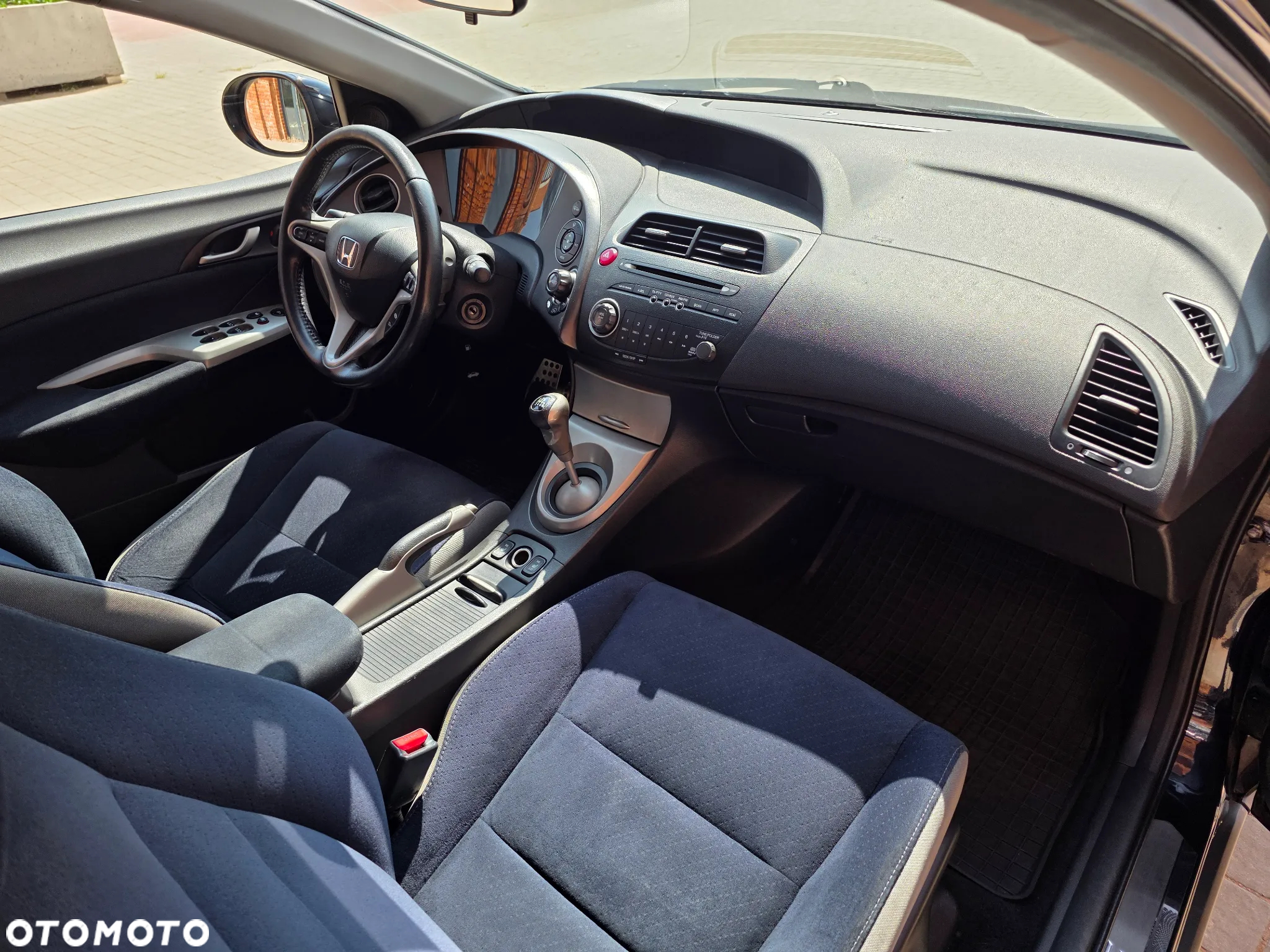 Honda Civic 1.8 Executive - 10