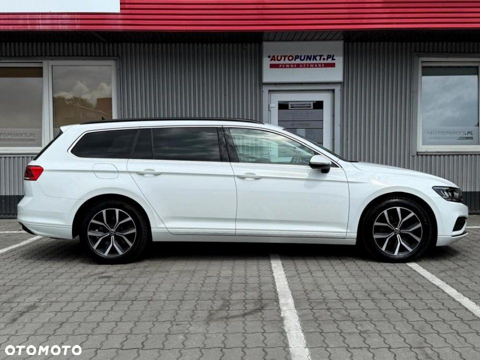 Volkswagen Passat - 6