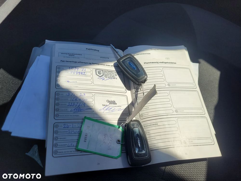 Ford Focus 1.6 TDCi DPF SYNC Edition - 26