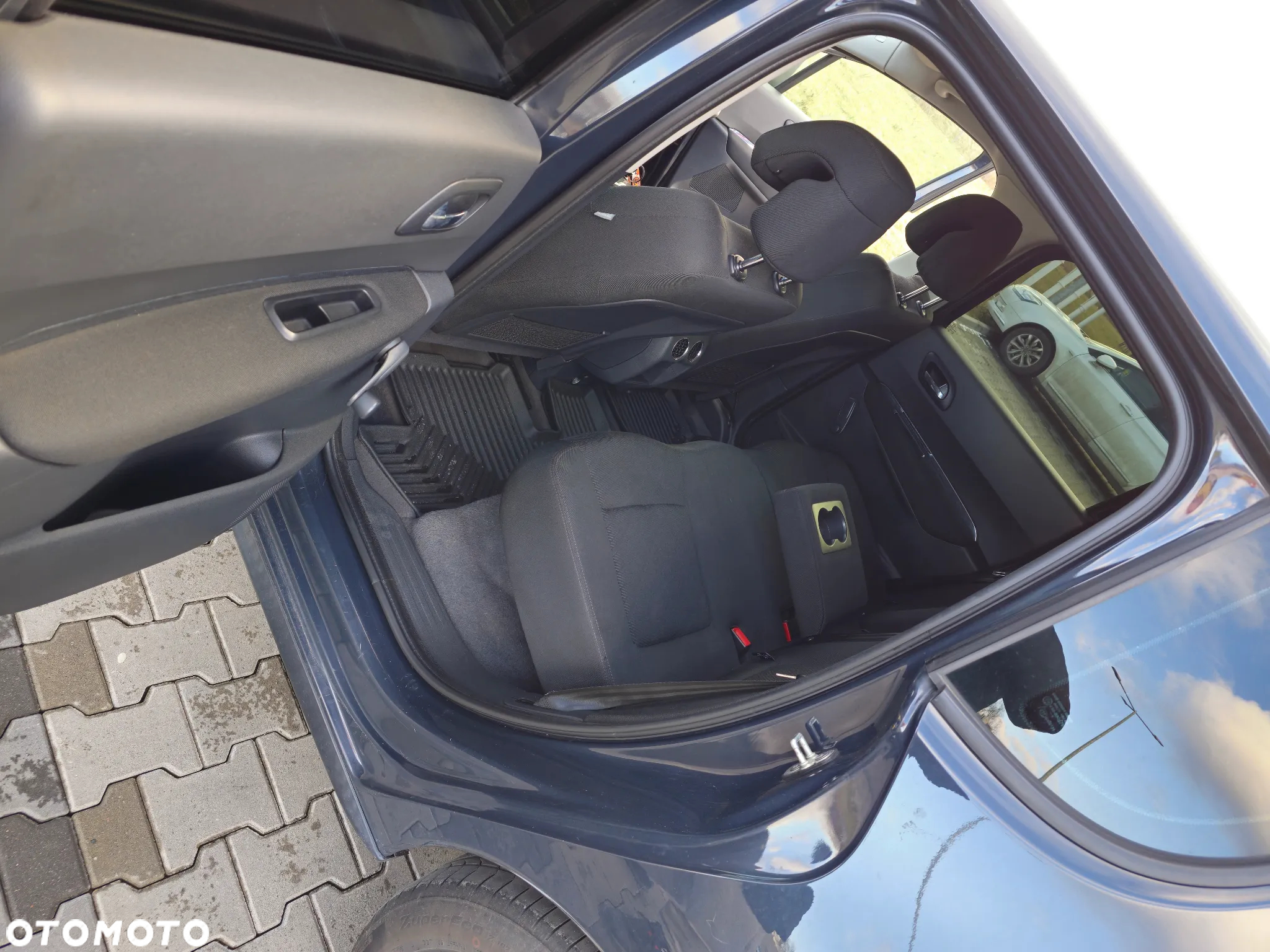 Peugeot 3008 - 11
