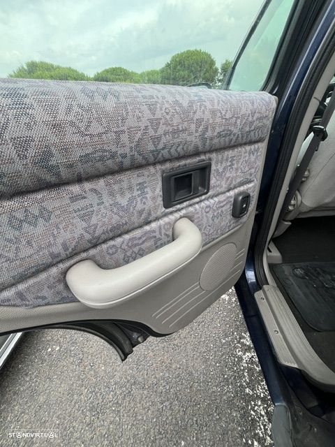 Land Rover Freelander 1.8i - 17