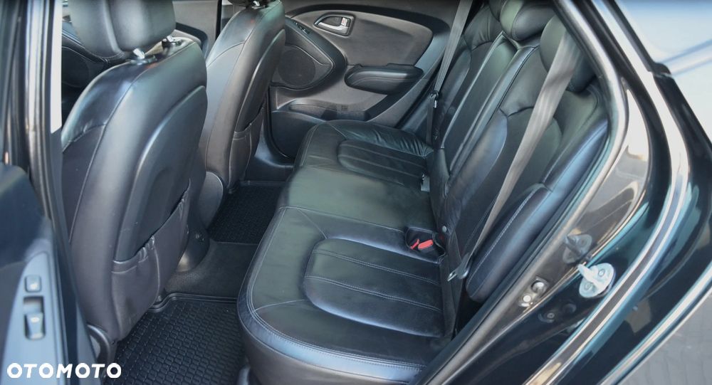 Hyundai ix35 - 23