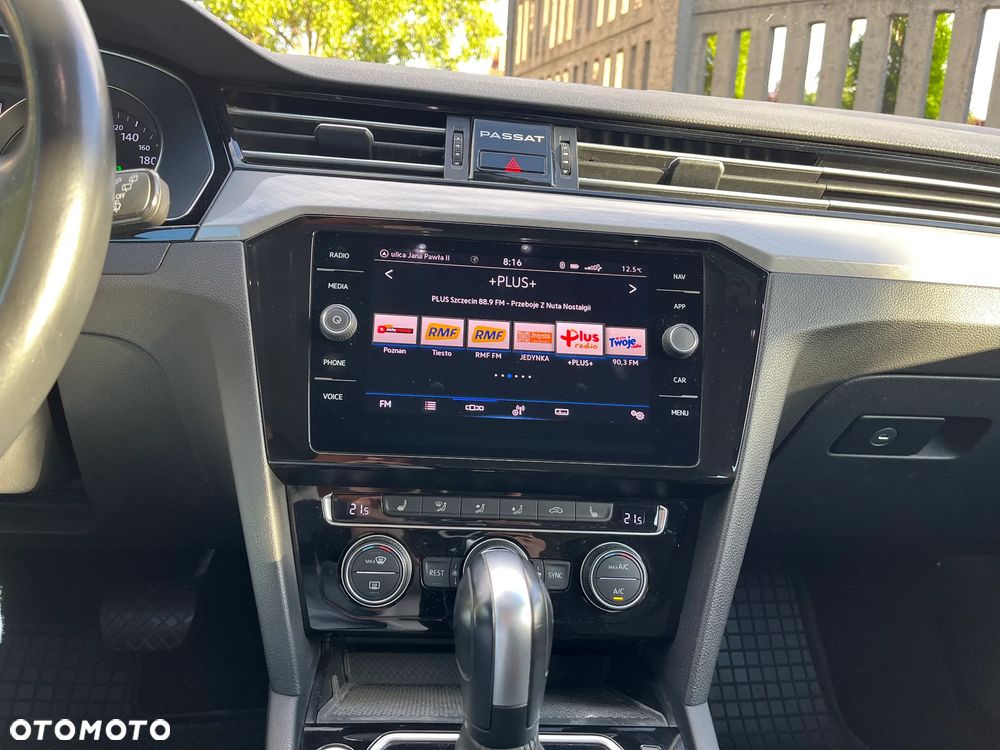 Volkswagen Passat 2.0 TDI EVO Business DSG - 11