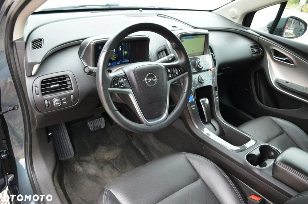Opel Ampera - 23