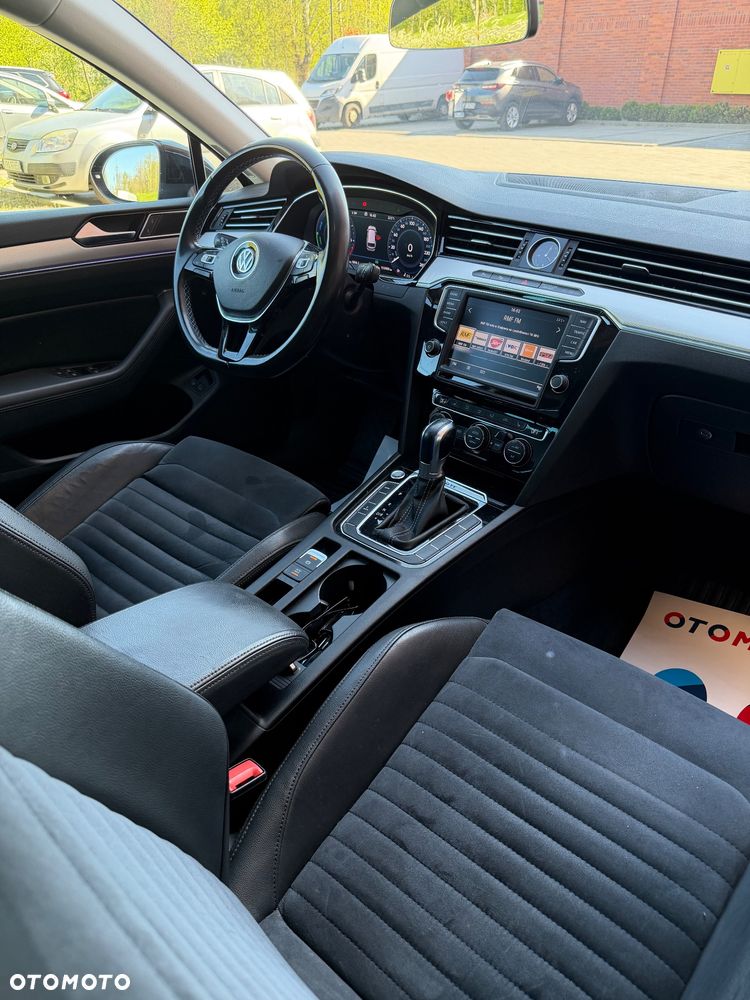 Volkswagen Passat 1.4 TSI DSG GTE - 37