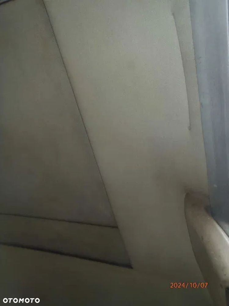 PODSUFITKA tapicerka SZYBERDACH kremowa SEDAN KOMBI mercedes w124 88r - 7