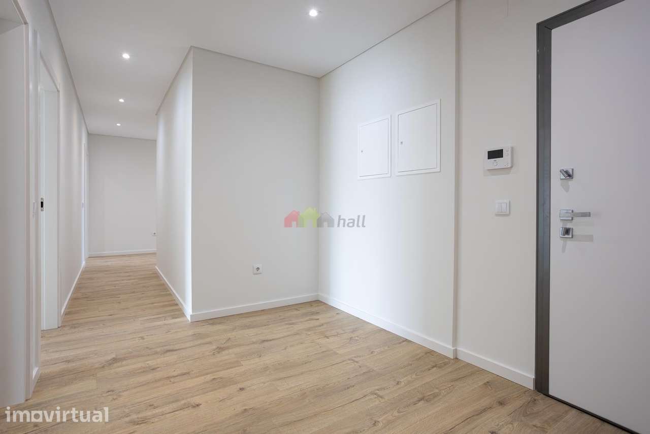 Apartamento T3 Com Parqueamento - Montijo - Grande imagem: 3/48