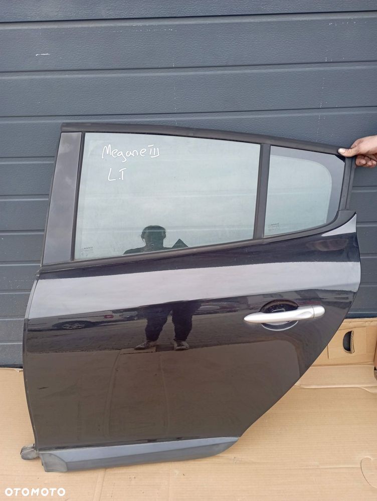 RENAULT MEGANE III 3 5D DRZWI LEWE TYŁ TYLNE EUROPA - 1