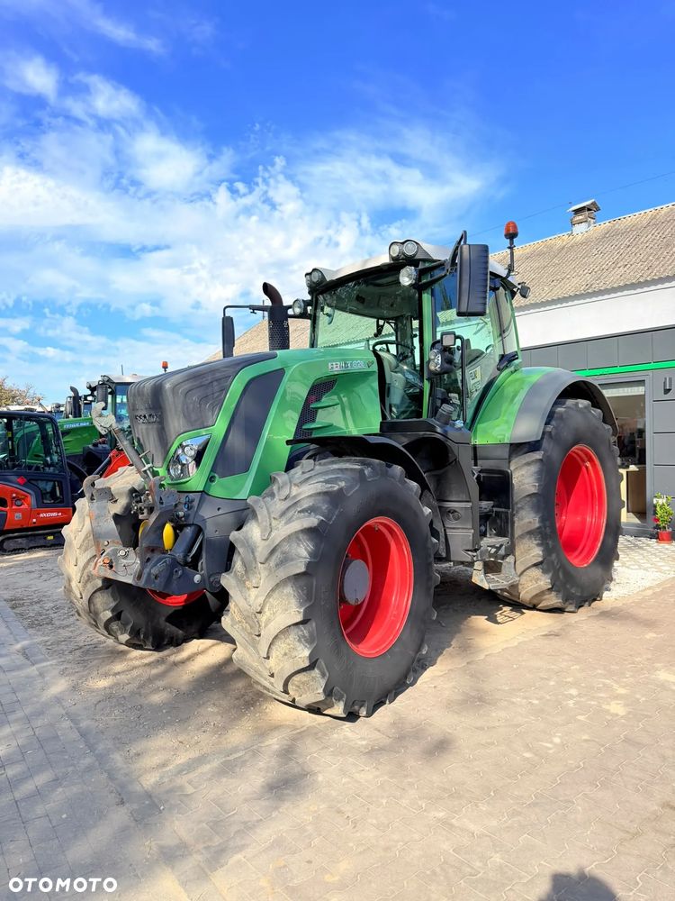 Fendt 828 Vario Profi Plus - 11