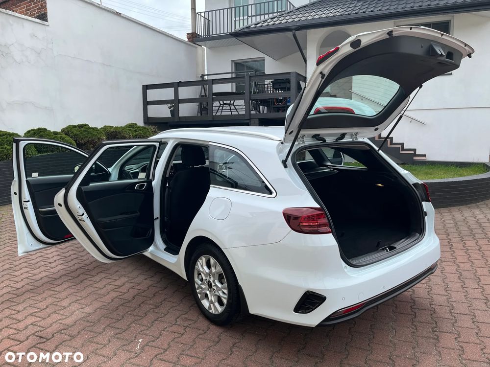 Kia Ceed 1.5 T-GDI M - 29