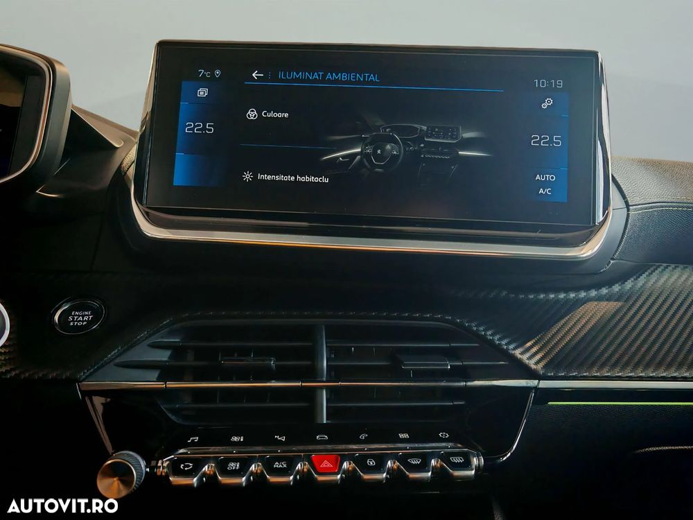 Peugeot 208 1.2 L PureTech STT GT - 31