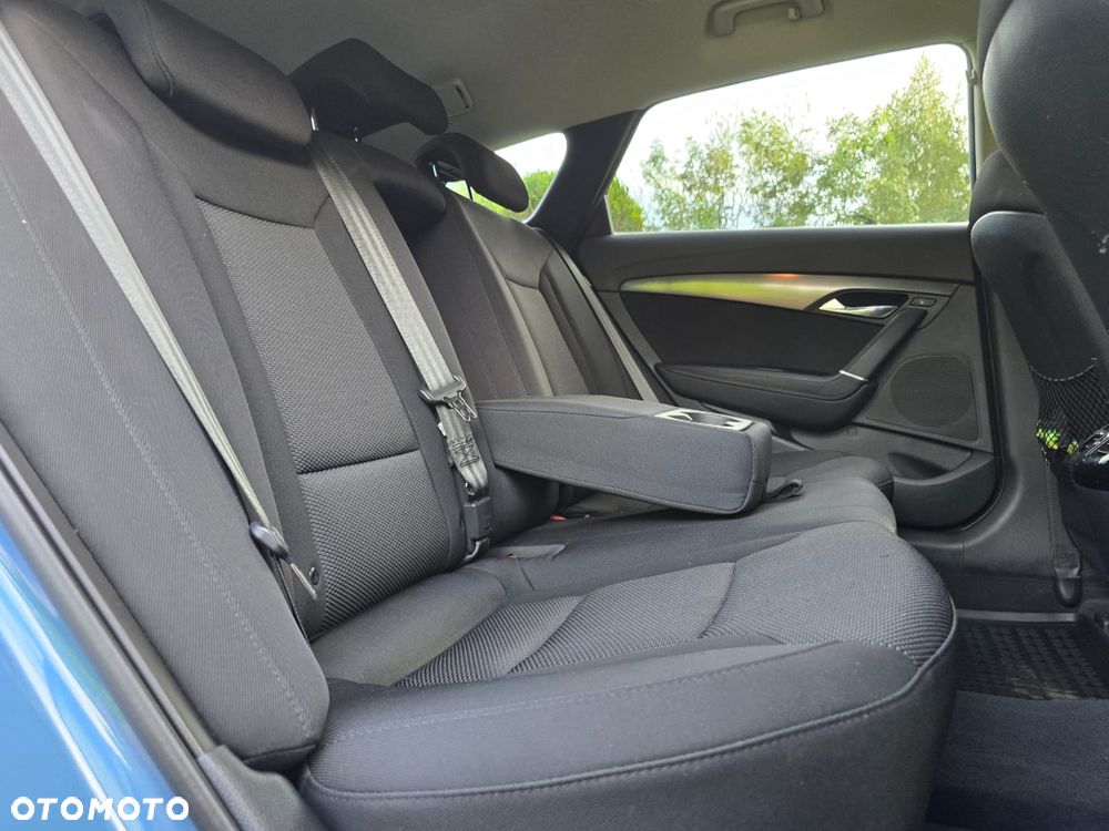 Hyundai i40 2.0 GDI Premium - 19