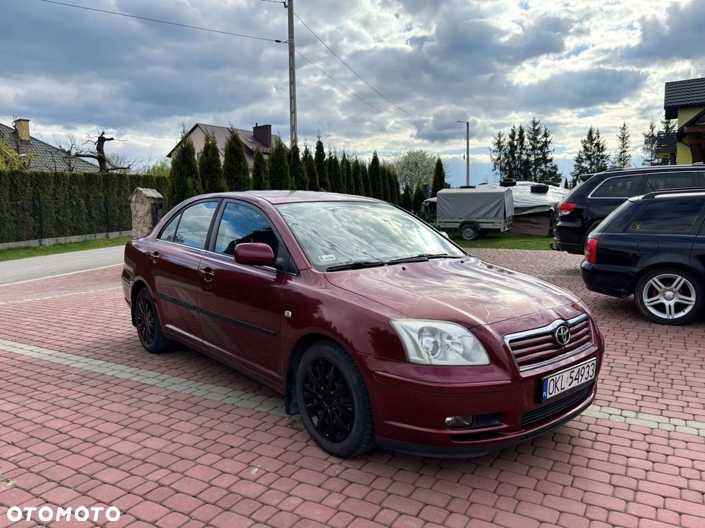 Toyota Avensis 2.0 VVT-i Sol - 2