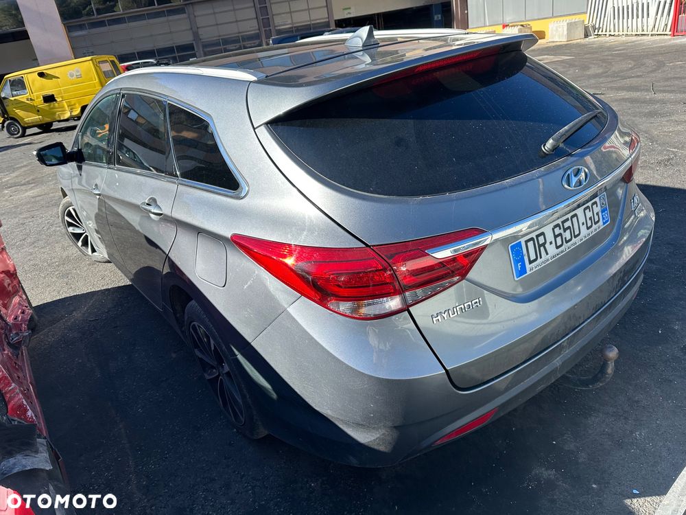 Hyundai i40 1.7 CRDi BlueDrive Business DCT - 6