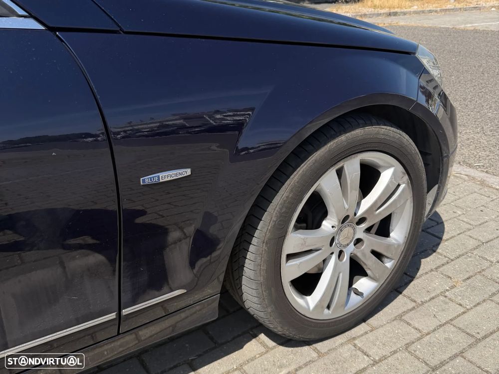 Mercedes-Benz C 220 CDi Avantgarde BlueEfficiency Aut. - 3