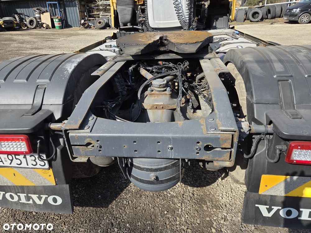 Volvo FH13 - 11