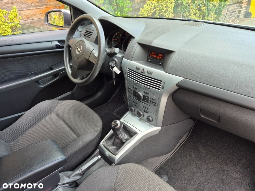 Opel Astra - 20
