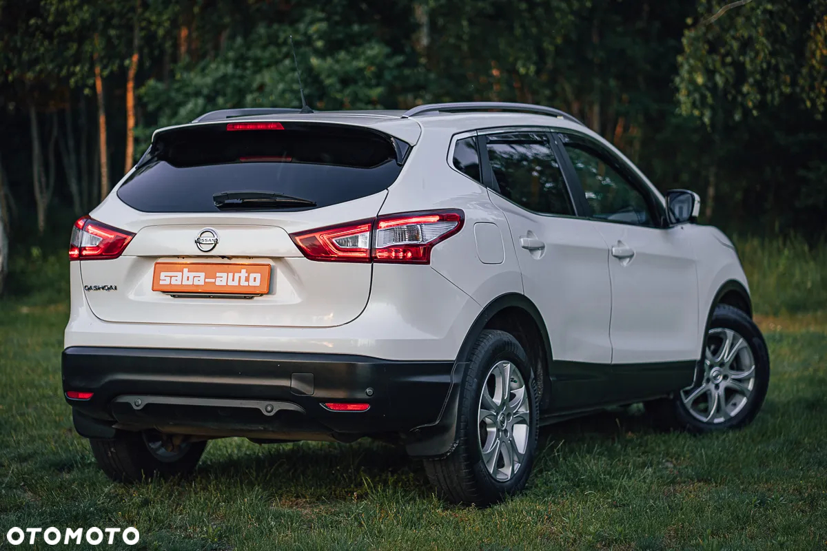 Nissan Qashqai 1.6 dCi DPF 4x4 Start/Stop 360 - 8