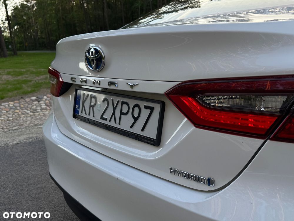 Toyota Camry 2.5 Hybrid Comfort CVT - 9