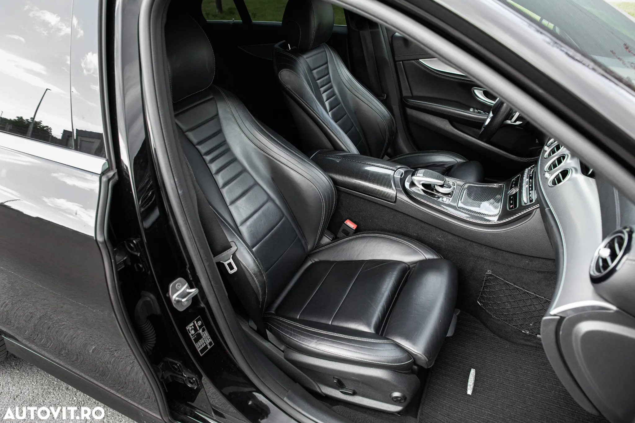 Mercedes-Benz E 200 d 9G-TRONIC AMG Line - 22