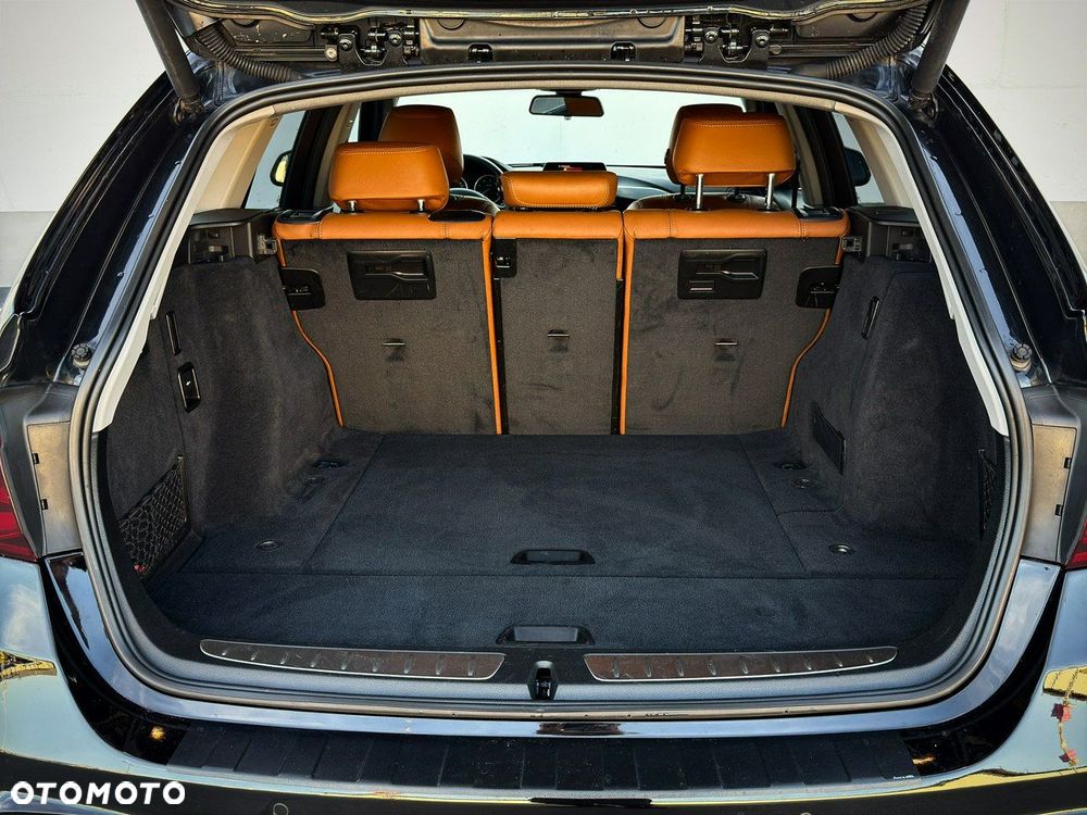 BMW Seria 3 320d Efficient Dynamics - 21