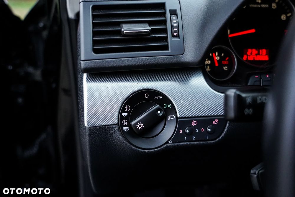 Audi A4 Avant 1.8 T - 21