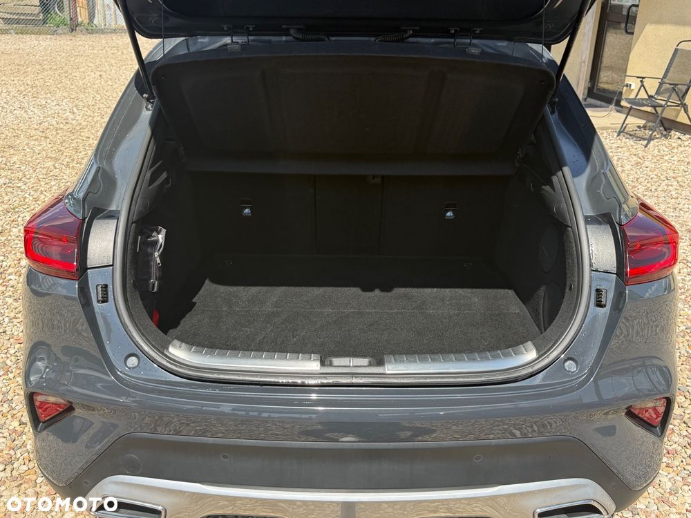 Kia XCeed 1.6 CRDi DCT7 PLATINUM EDITION - 19