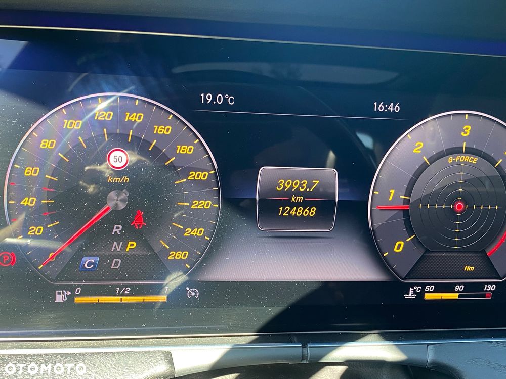 Mercedes-Benz Klasa E 220 d 4-Matic AMG - 13
