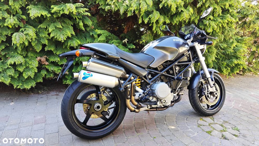 Ducati Monster - 9