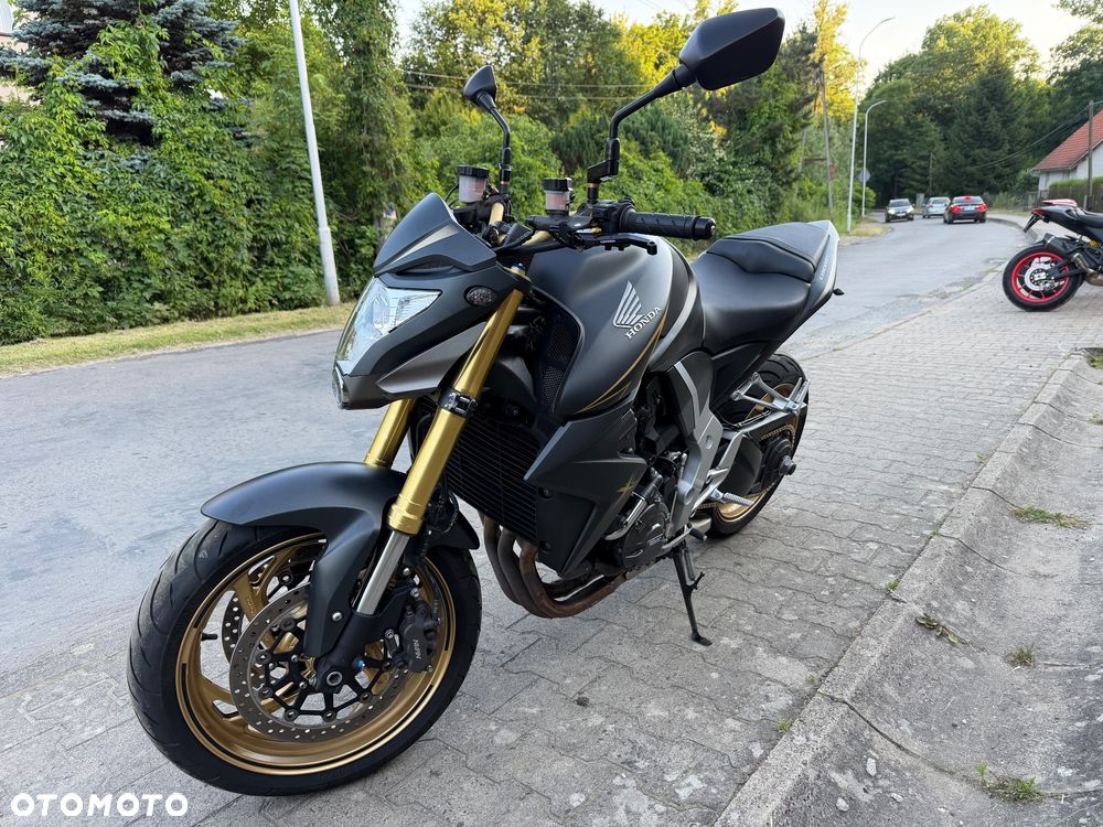 Honda CB - 38