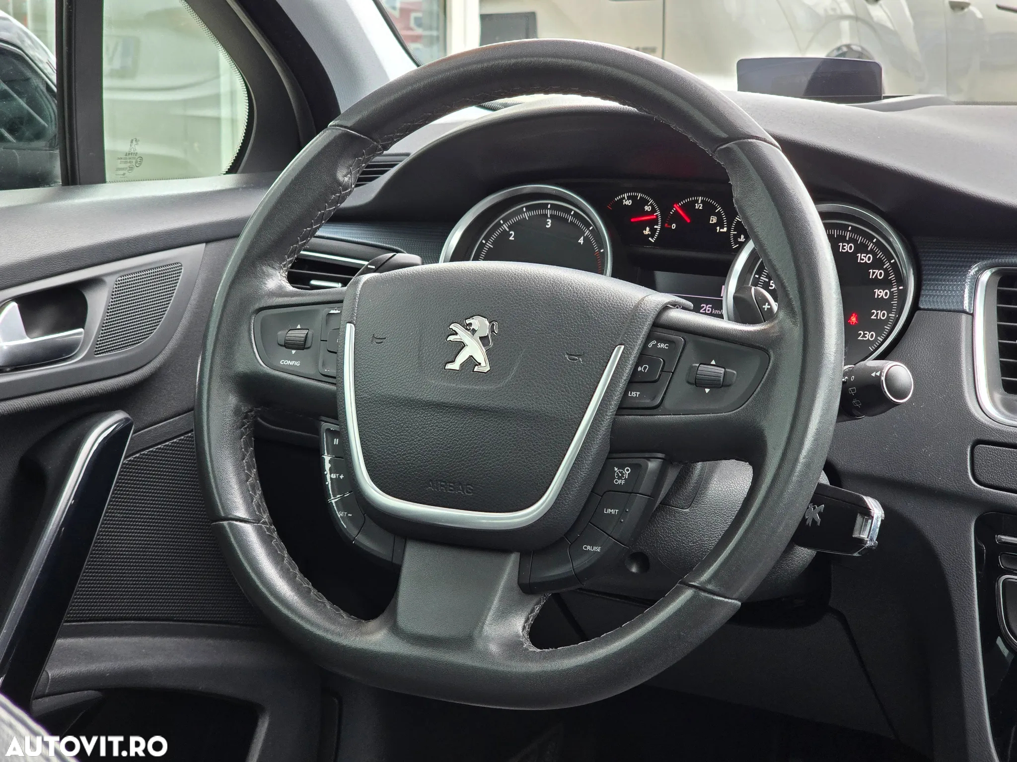 Peugeot 508 SW BlueHDi 120 EAT6 Stop&Start Business-Line - 22