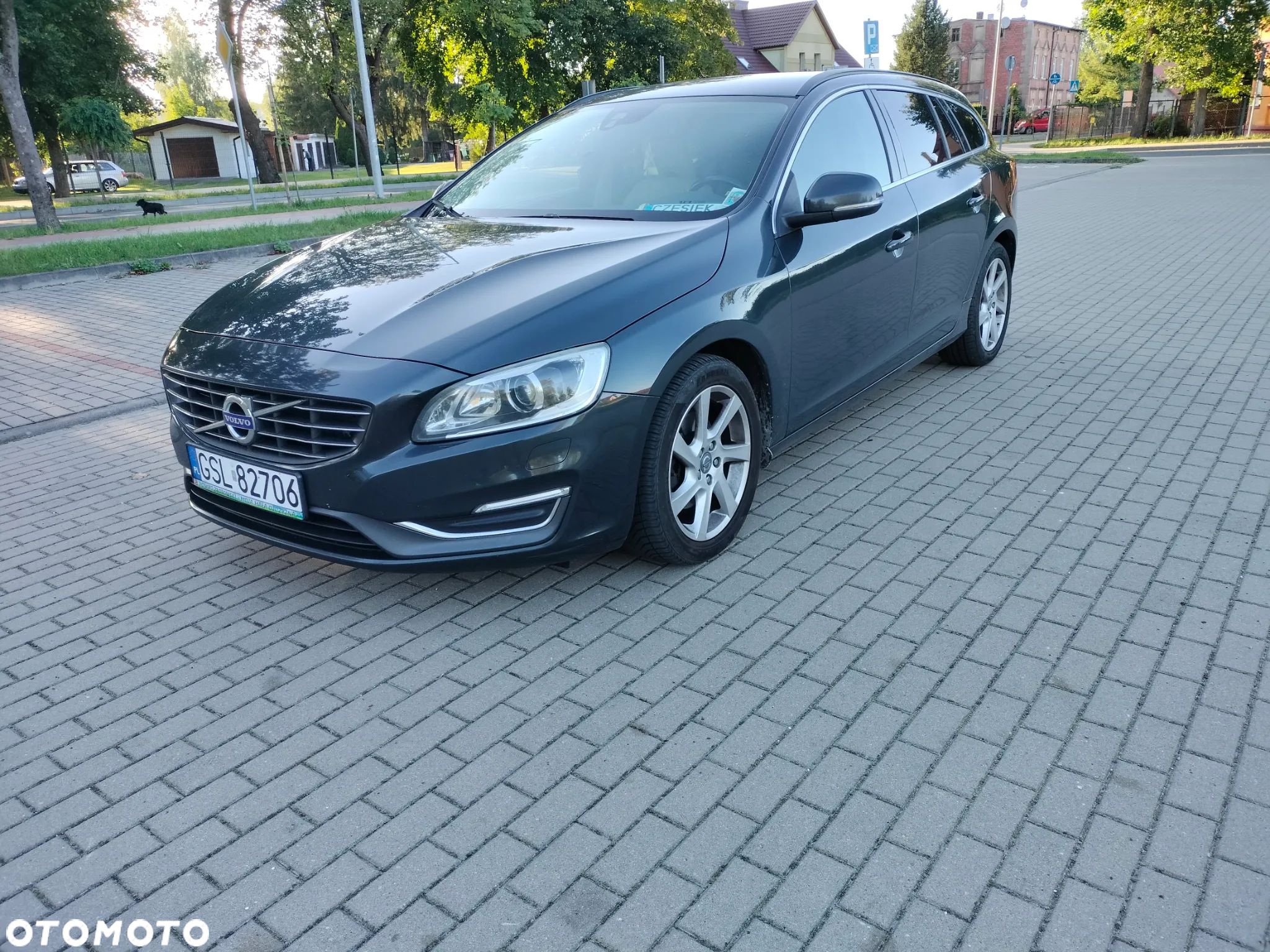 Volvo V60 D4 Drive-E Summum - 1