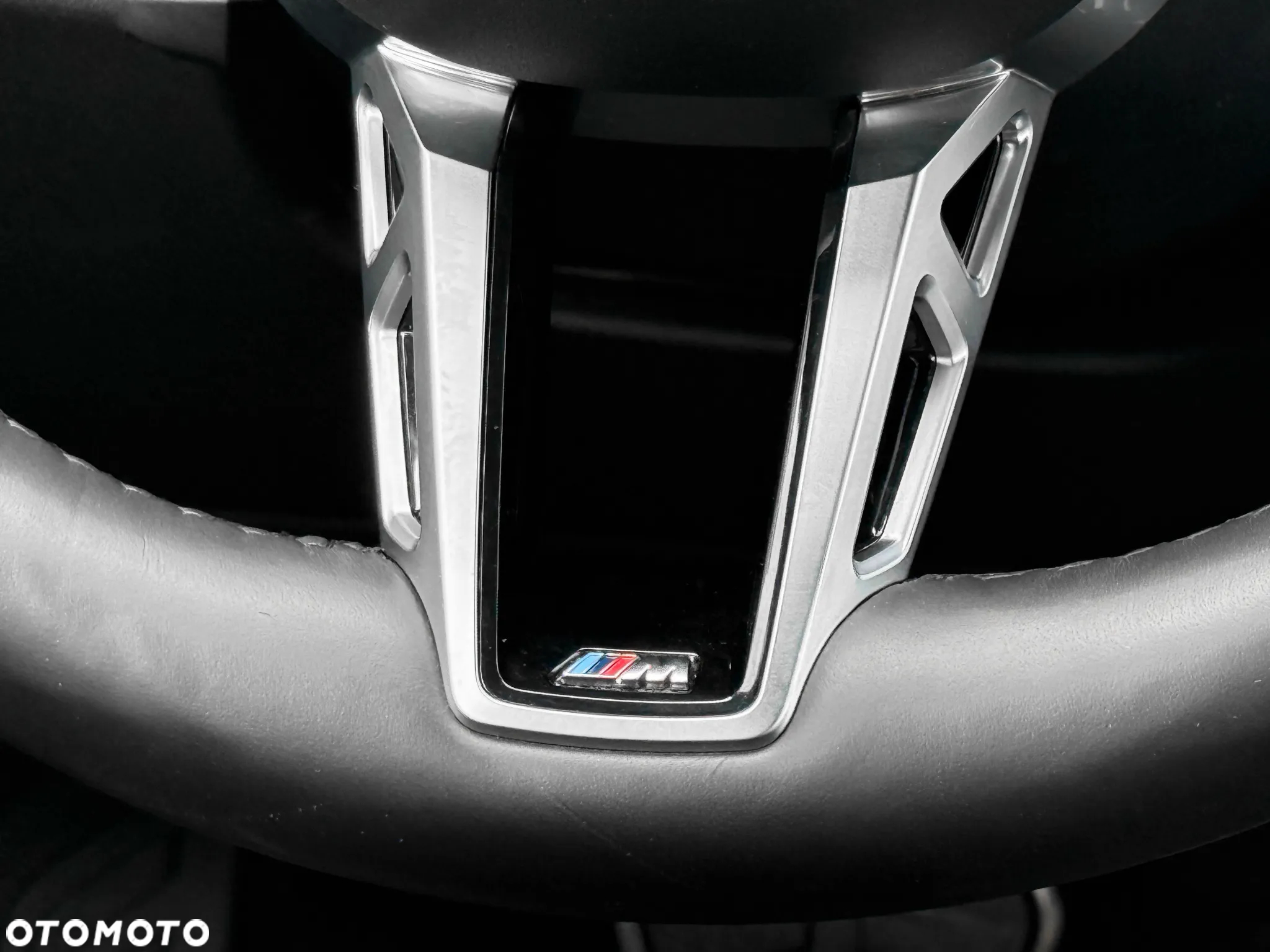 BMW iX1 eDrive20 66.5kWh M Sport - 20