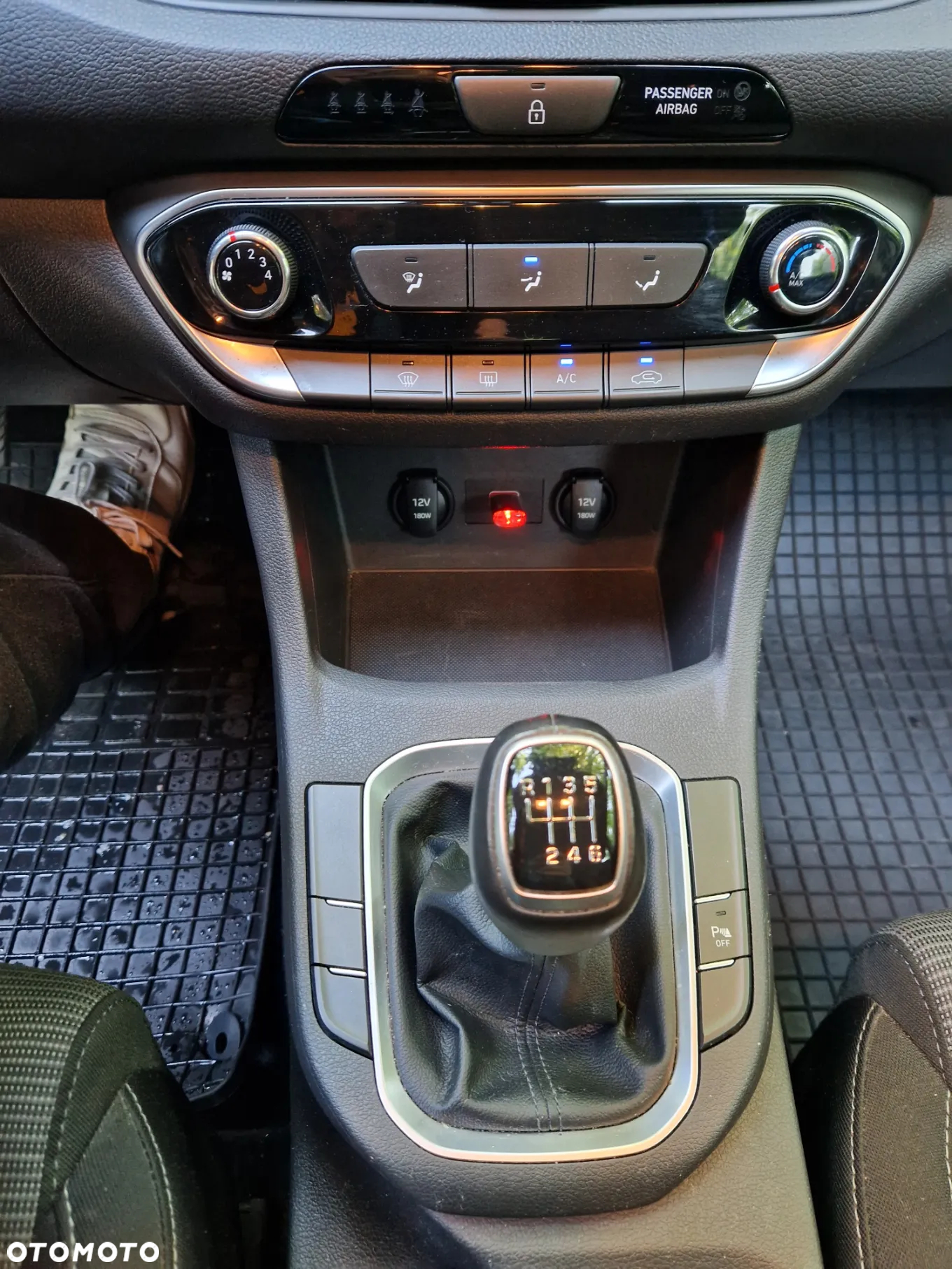 Hyundai i30 1.5 DPI Modern - 13