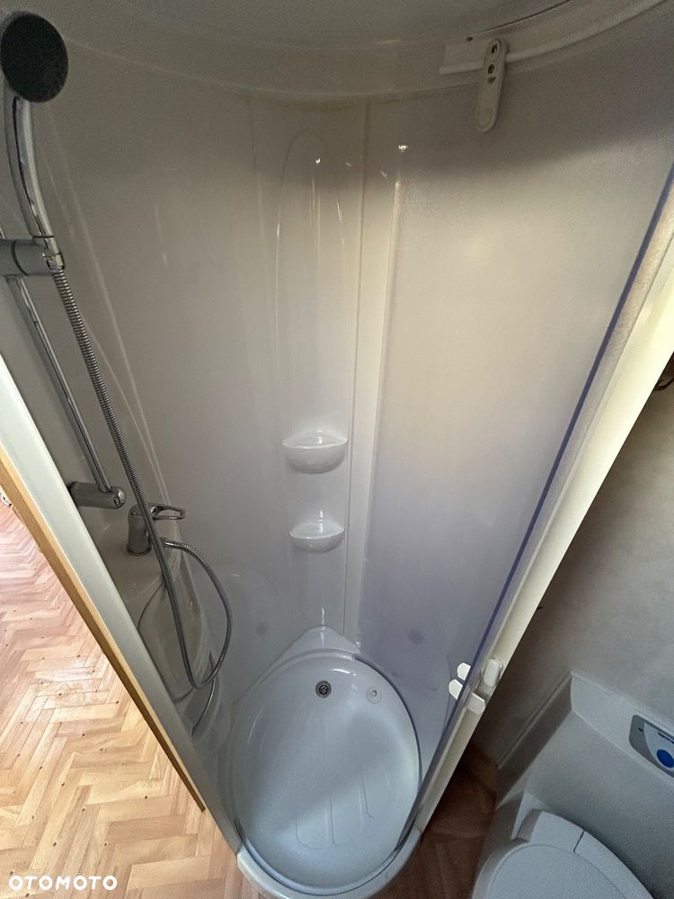 Lunar Quasar 462 - 37