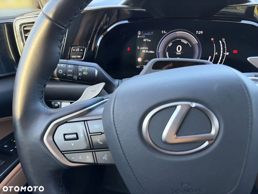 Lexus NX 350h Prestige 2WD - 24