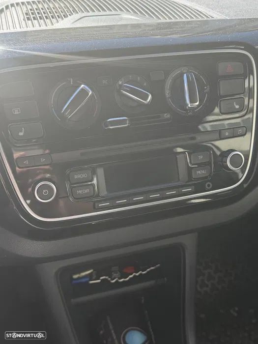 VW Up! Standard - 5