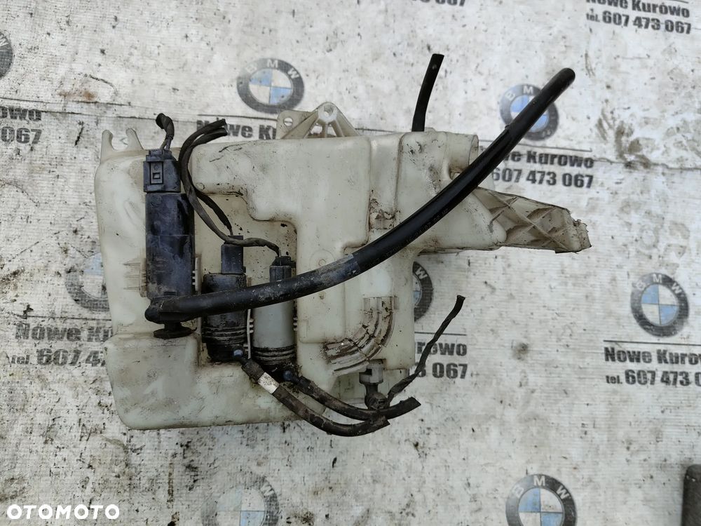 BMW E61 Zbiornik płynu spryskiwaczy Xenon 3 pompki - 2