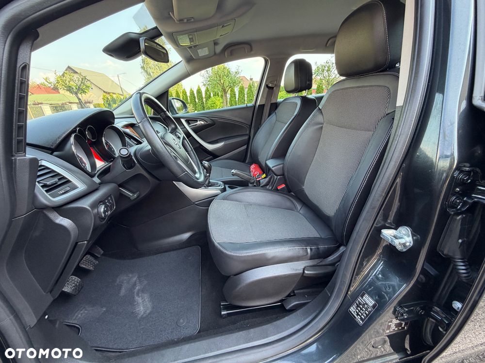 Opel Astra 1.6 CDTI Cosmo - 6