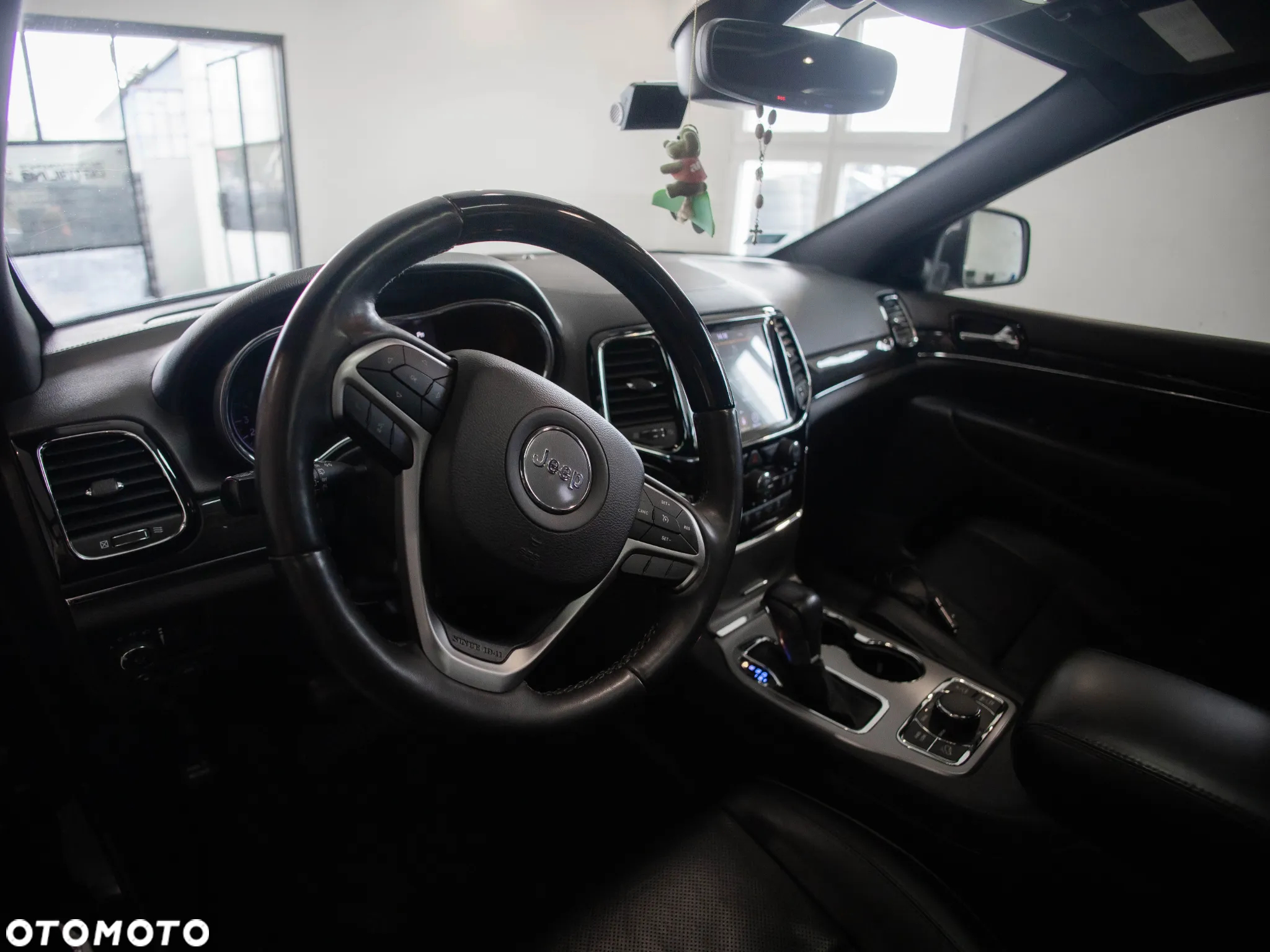 Jeep Grand Cherokee 3.6 V6 Overland - 14