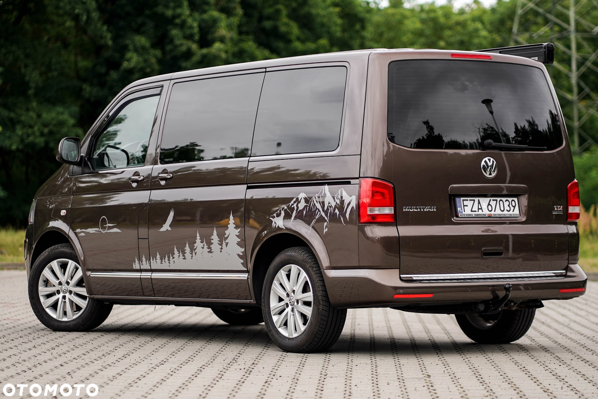 Volkswagen Multivan - 16