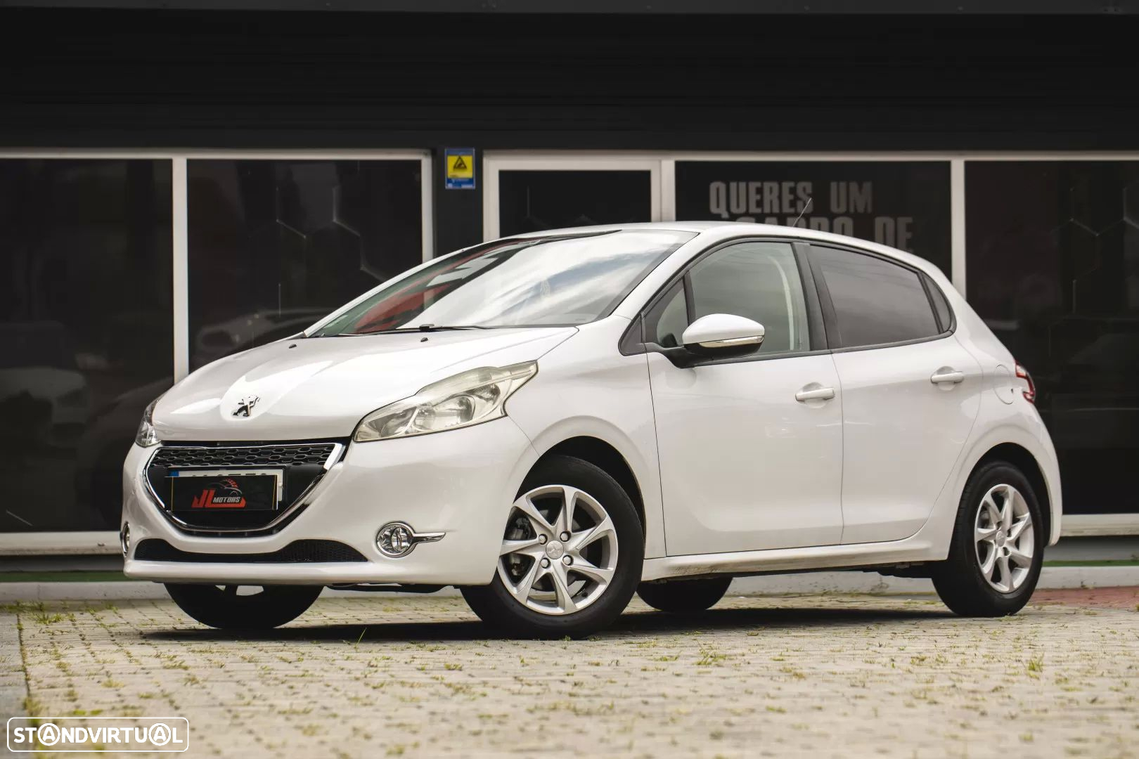 Peugeot 208 1.4 HDi Active - 2