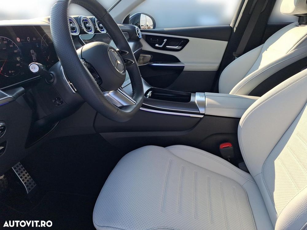 Mercedes-Benz GLC Coupe 200 4Matic 9G-TRONIC AMG Line - 14